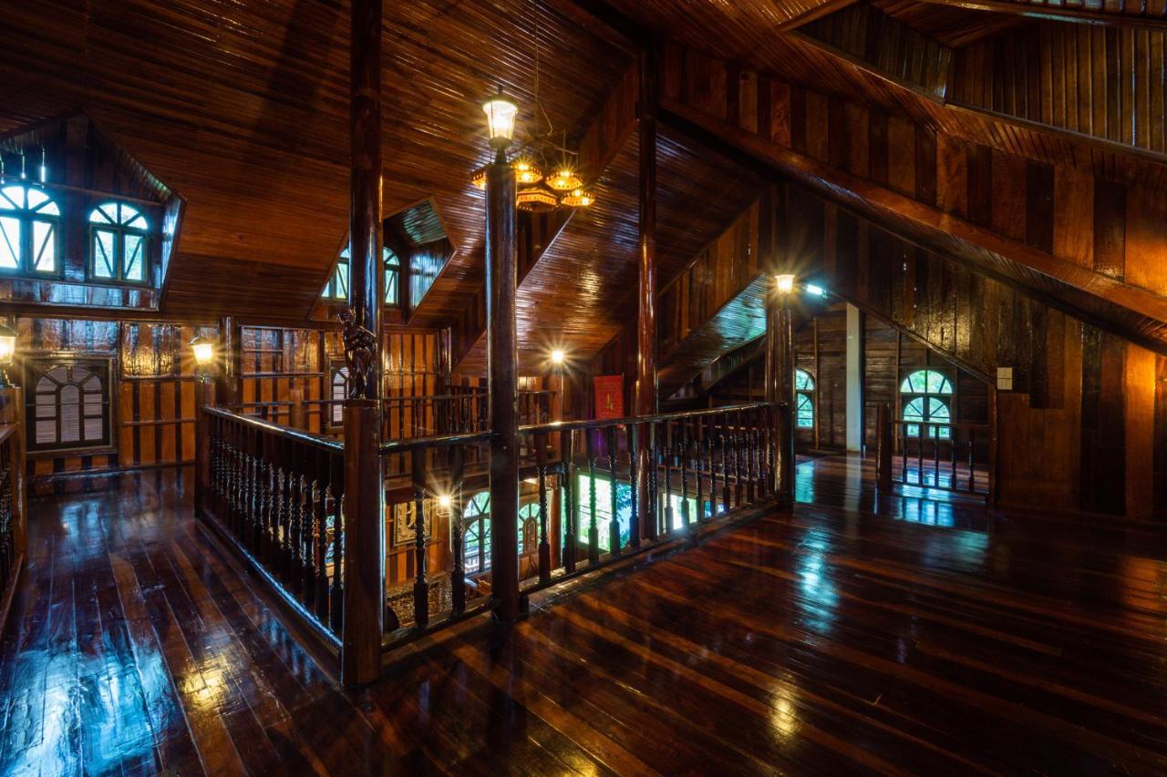 Ratmanee House Hotel Kanchanaburi City Exterior photo