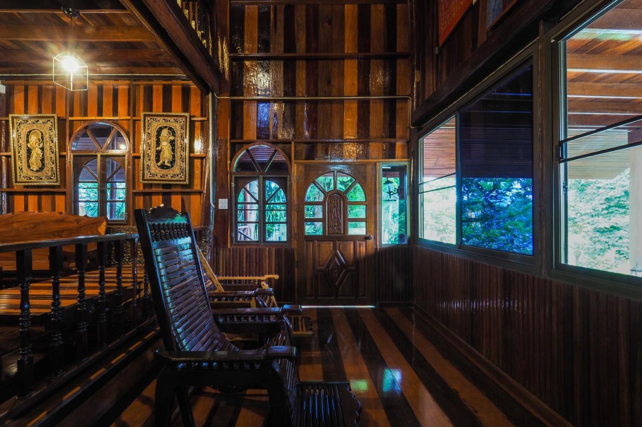 Ratmanee House Hotel Kanchanaburi City Exterior photo