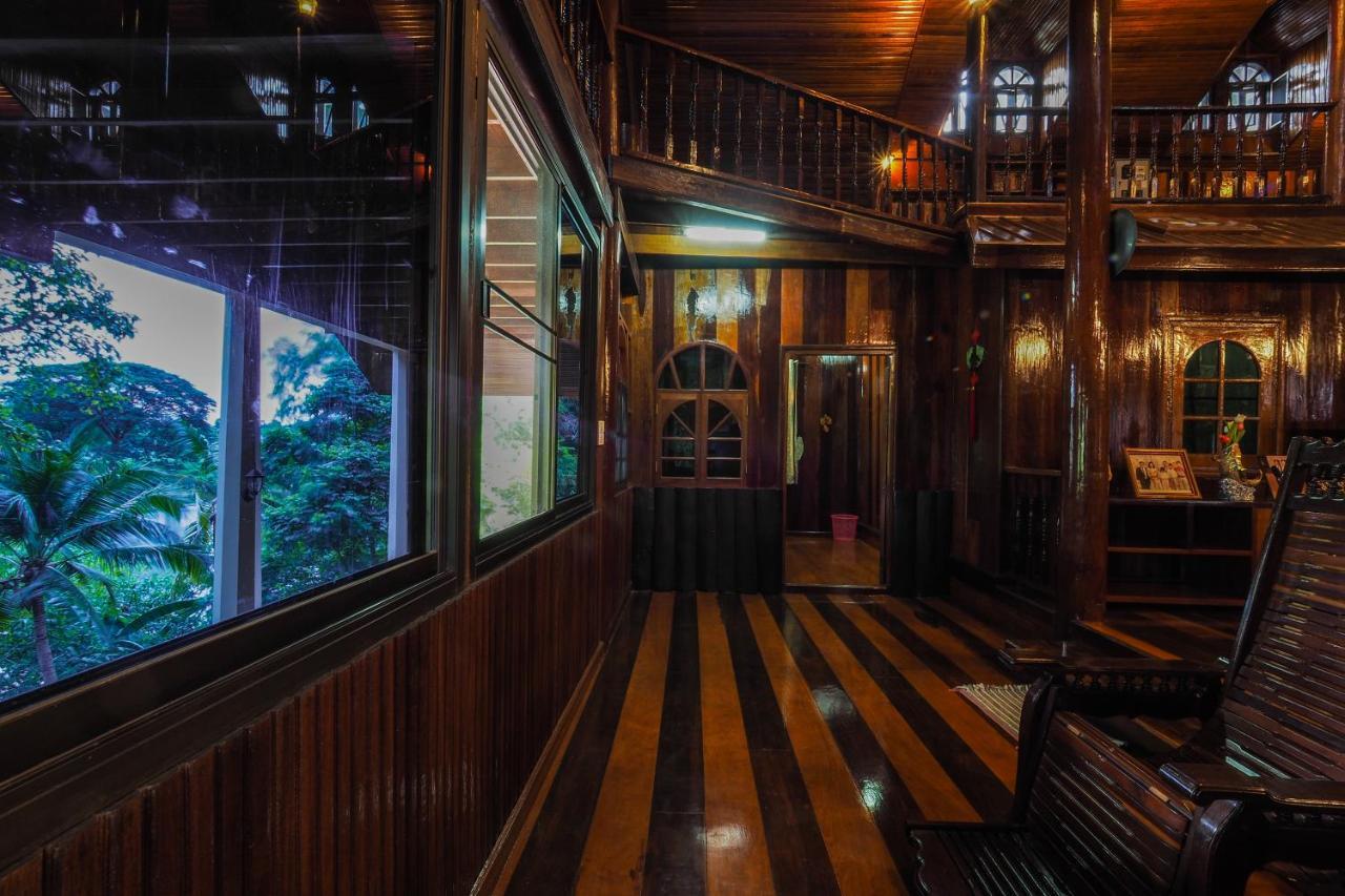Ratmanee House Hotel Kanchanaburi City Exterior photo