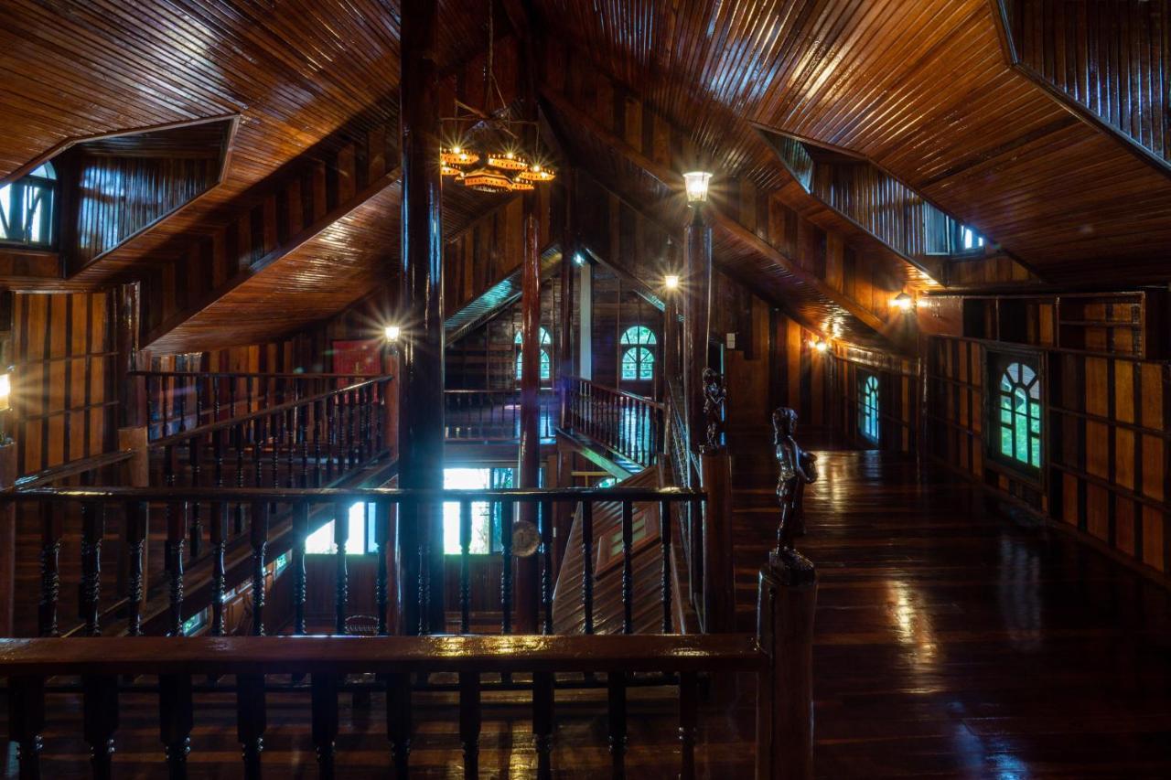 Ratmanee House Hotel Kanchanaburi City Exterior photo