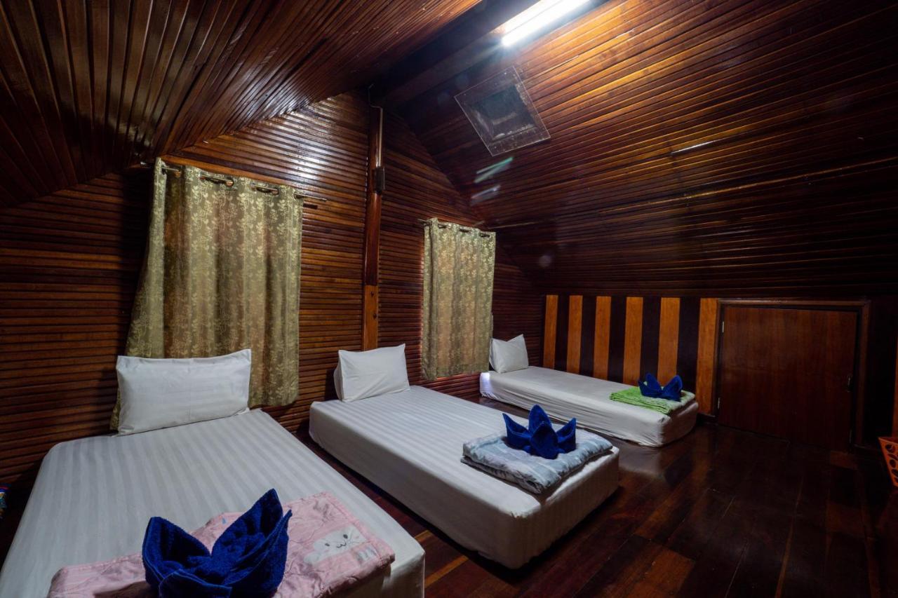 Ratmanee House Hotel Kanchanaburi City Exterior photo